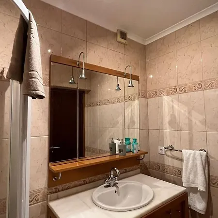 Maison d'hôtes Espirito Azul - To Rent, 2 Minutes Walking From The Beach, Marina And Our Dive Center *